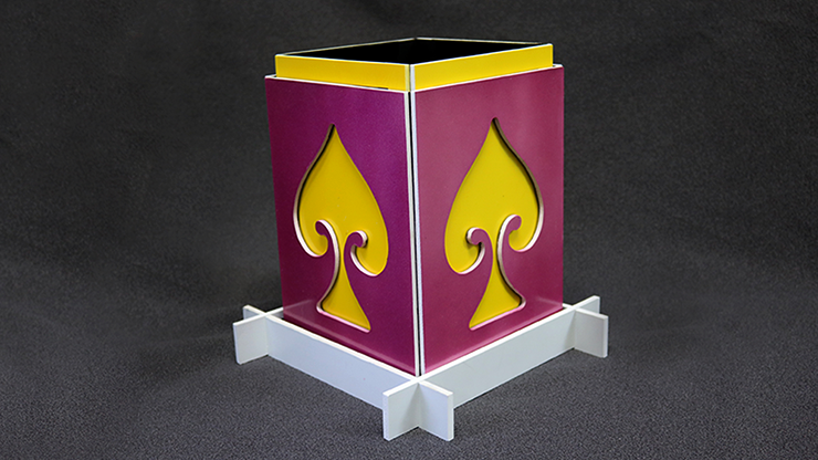 Square Circle Folded (Plastic) - Mr. Magic