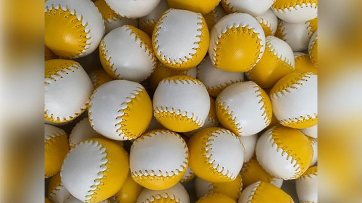 Set of  4 Leather Balls for Cups and Balls (Yellow and White) - Leo Smetsers