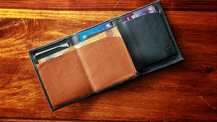 The HiJak Wallet (Gimmick and Online Instructions) - Secret Tannery