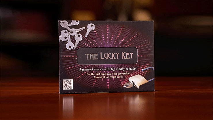 The Lucky Key (Close Up) - Vincenzo Di Fatta