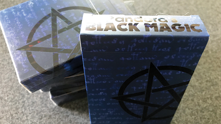 Carti de joc Black Magic