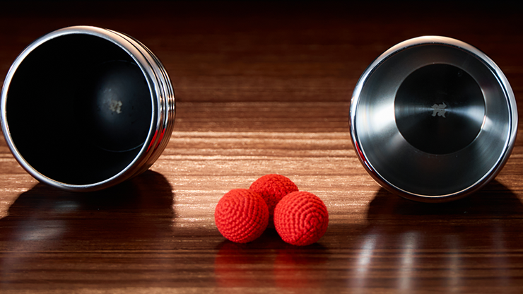 【お取り寄せ】Cups and Balls (パーフェクトバランス・カップセット) by Raphael and Bluether Magic