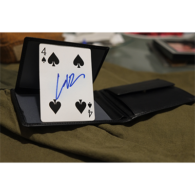 Multi-Effect Wallet by Dani DaOrtiz... MagicWorld Magic Shop