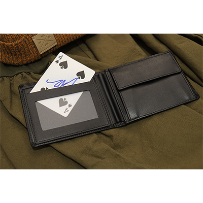 Multi-Effect Wallet by Dani DaOrtiz... MagicWorld Magic Shop