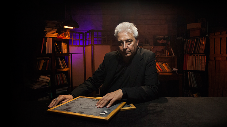 Anthony Blake by Grupokaps Productions... MagicWorld Magic Shop