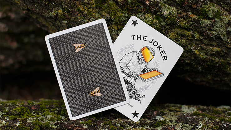 Honeybee V2 Playing Cards (Black) MagicWorld Magic Shop