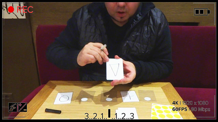 CONTROLE (Red) by Mickael Chatelain... MagicWorld Magic Shop