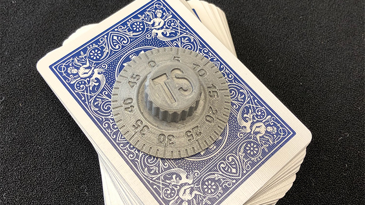 The Locking Deck (RED) by Tim Spinosa - Trick MagicWorld.co.uk Magic Shop