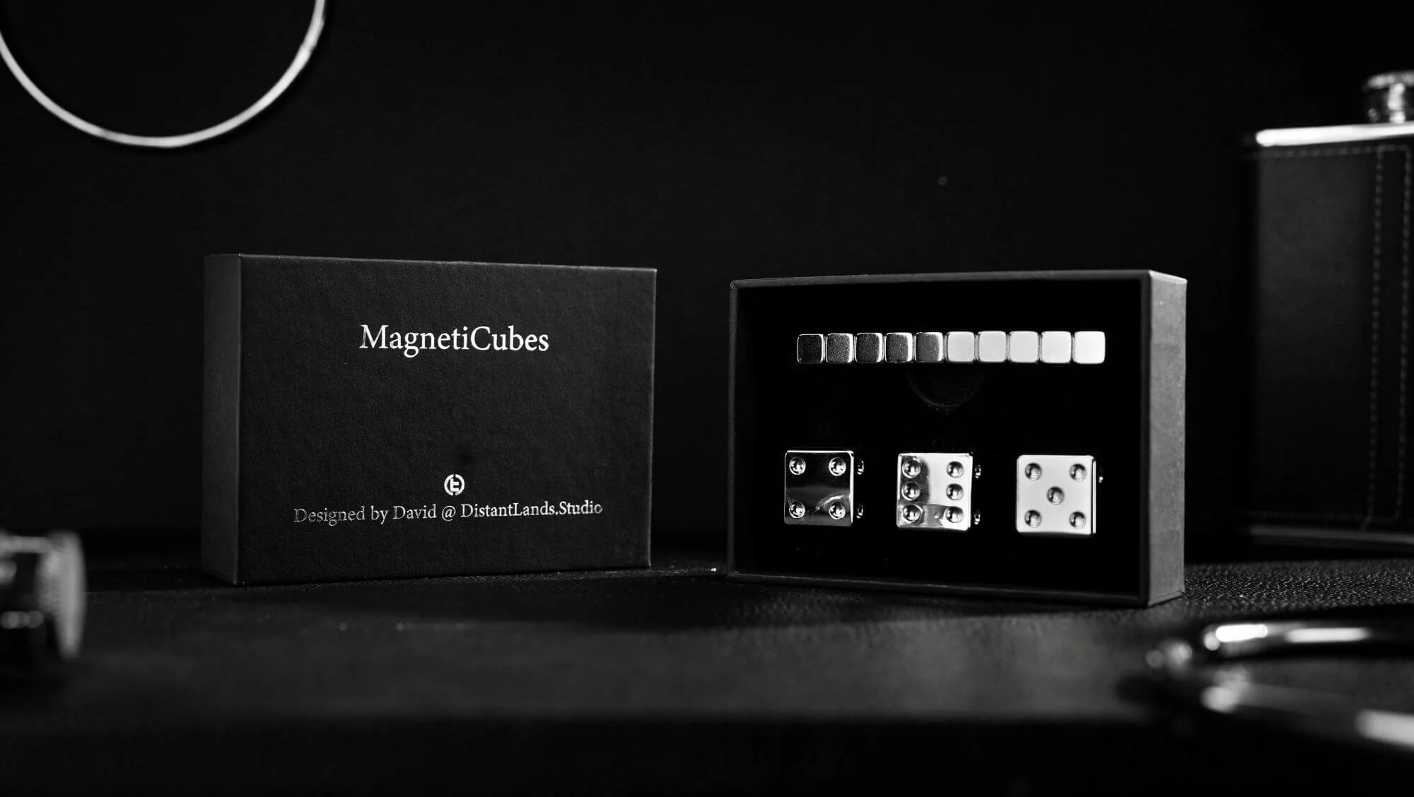 MagnetiCubes by Ivo David Oliveira & TCC Magic